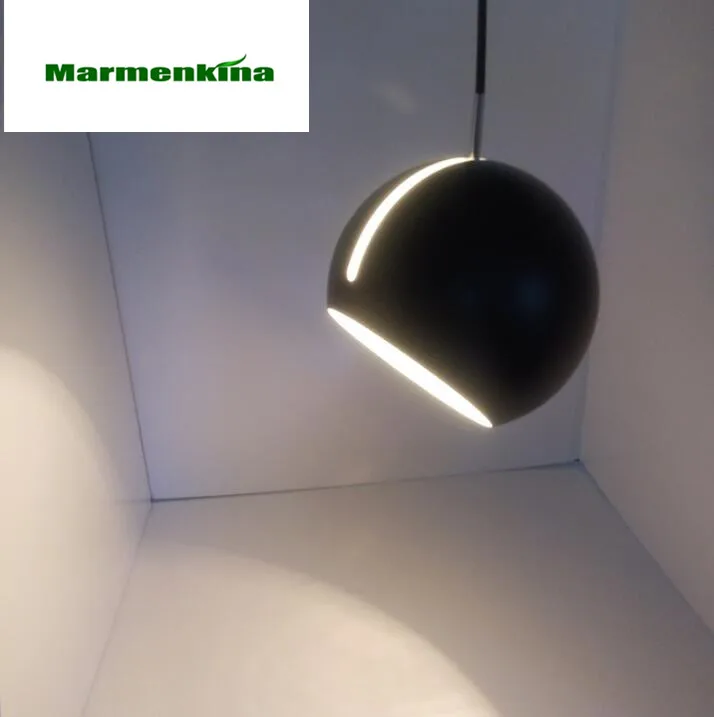 Black / white / gray / gold / modern creative personality restaurant bar home bedroom bed ball design 1 head small chandelier.
Black / white / gray / gold / modern creative personality restaurant bar home bedroom bed ball design 1 head small chandelier.