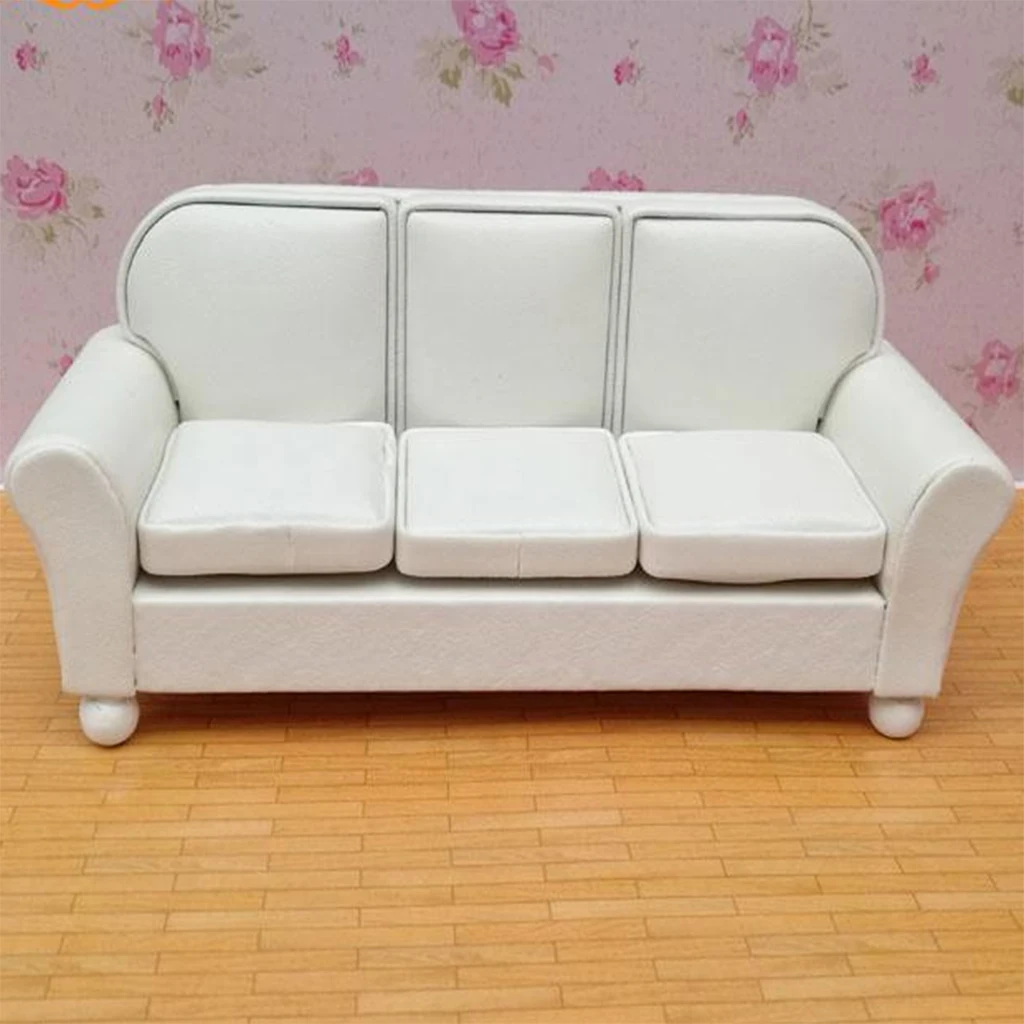 European Style 12th Leather Couch Three-People Sofa Dollhouse Living Room Furniture Home Model Display Ornaments White
European Style 12th Leather Couch Three-People Sofa Dollhouse Living Room Furniture Home Model Display Ornaments White