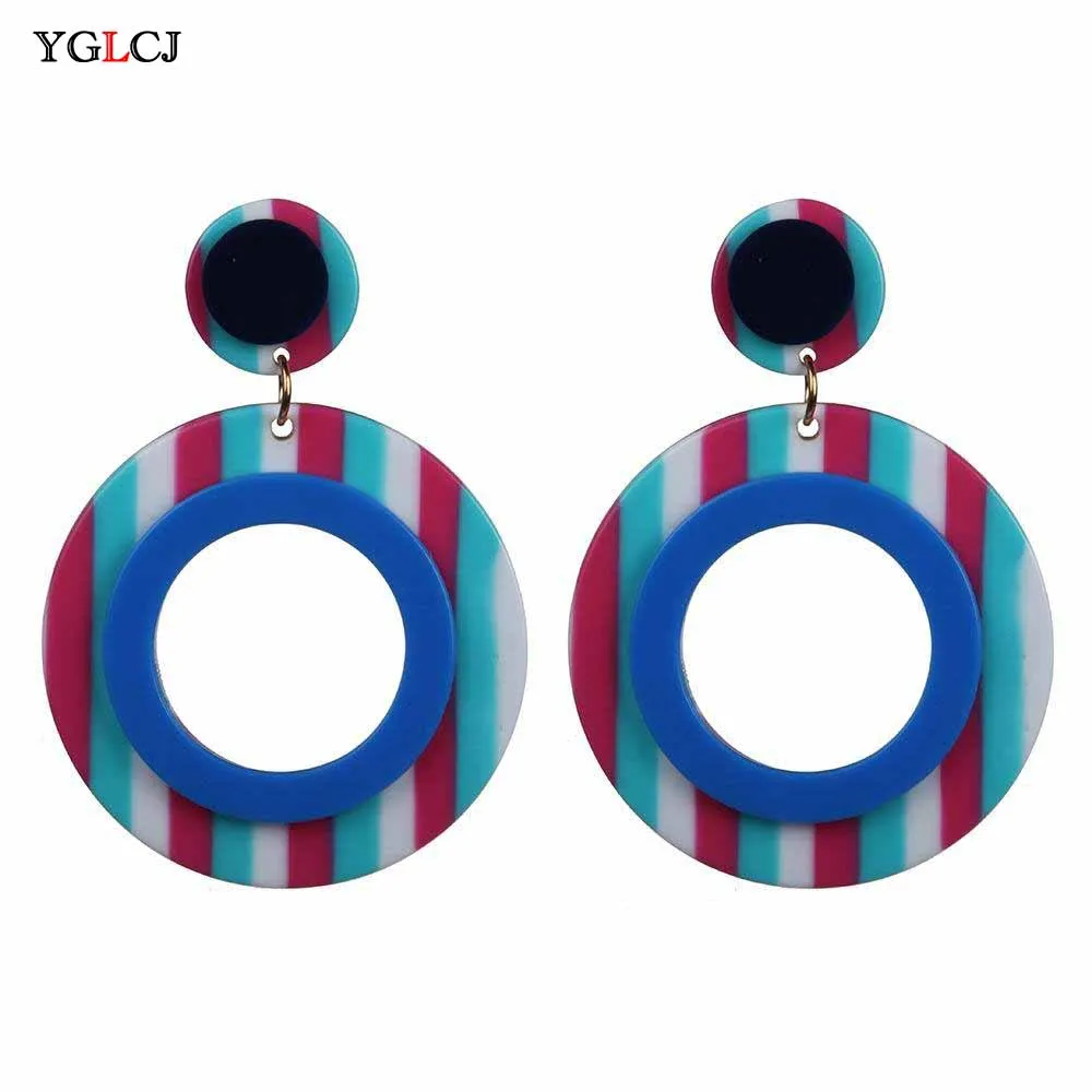 2021 New Fashion Acrylic Resin Ladies Earrings Pendant Round Striped Earrings Female Models Large Pendant Earrings Jewelry
2021 New Fashion Acrylic Resin Ladies Earrings Pendant Round Striped Earrings Female Models Large Pendant Earrings Jewelry
