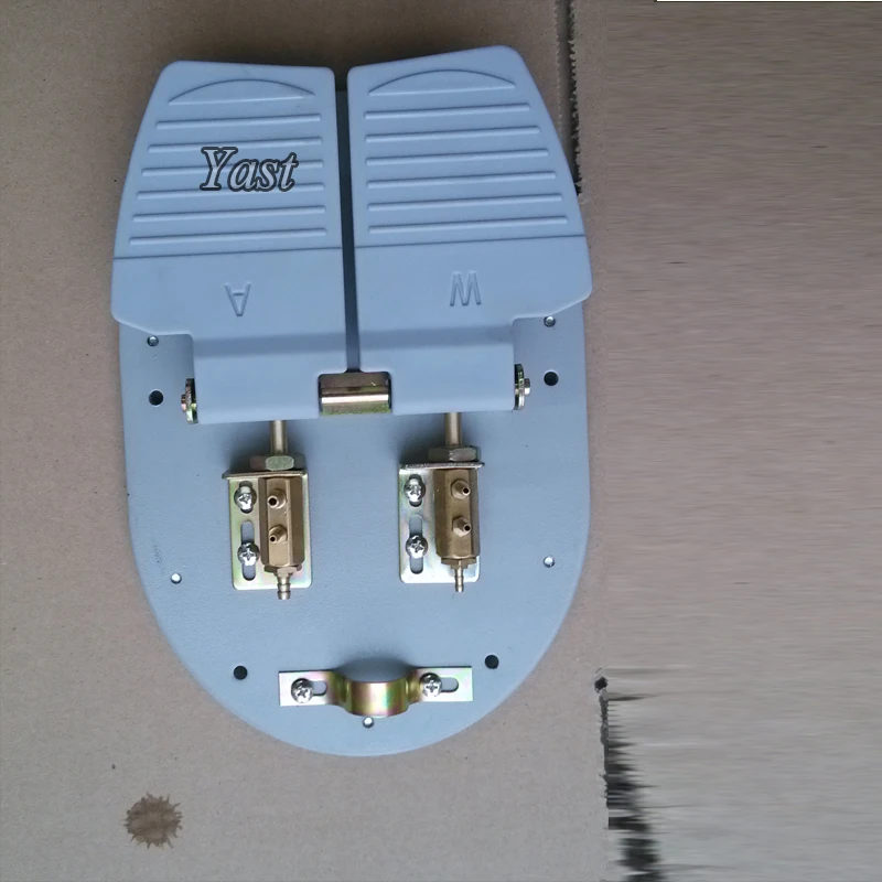 1pcs Dental Luxury multi function foot controller foot pedal for dental chair unit spare parts
1pcs Dental Luxury multi function foot controller foot pedal for dental chair unit spare parts
