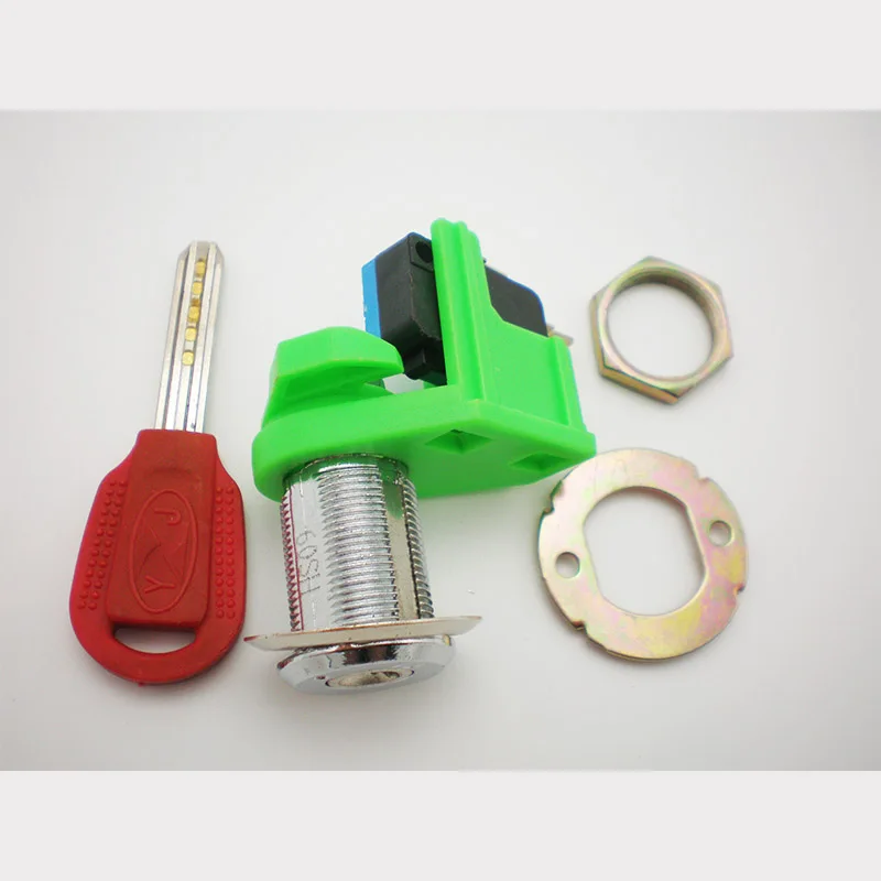 Arcade Game accessory High Quality Zinc Alloy Bonus point Cam Lock With Microswitch For Arcade Game Machine
Arcade Game accessory High Quality Zinc Alloy Bonus point Cam Lock With Microswitch For Arcade Game Machine