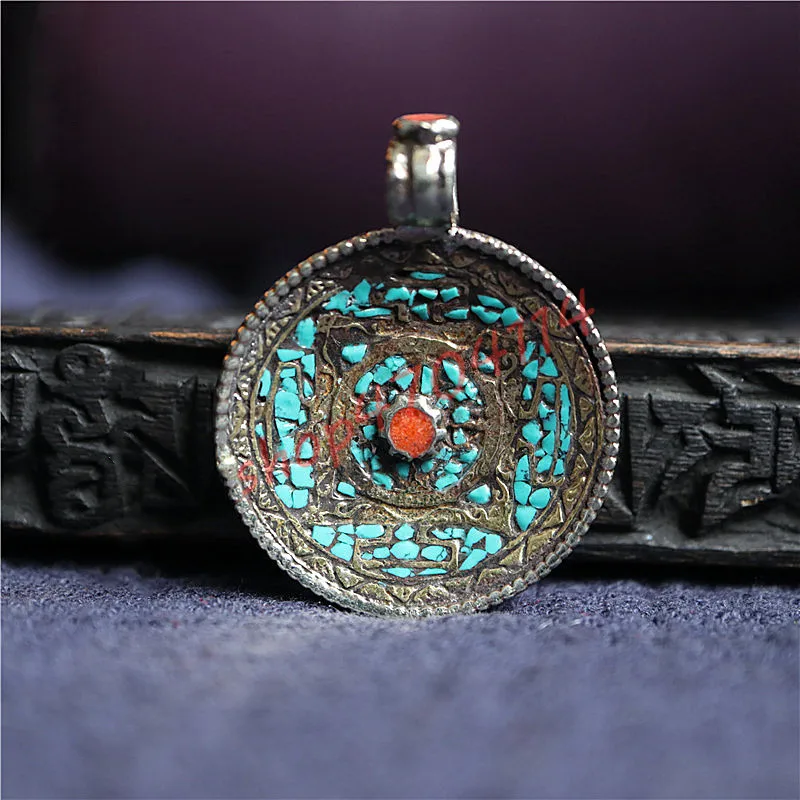 Pure copper, Nepal hand-made, mosaic turquoise, nine palaces gossip pendant, fine handicraft collection
Pure copper, Nepal hand-made, mosaic turquoise, nine palaces gossip pendant, fine handicraft collection