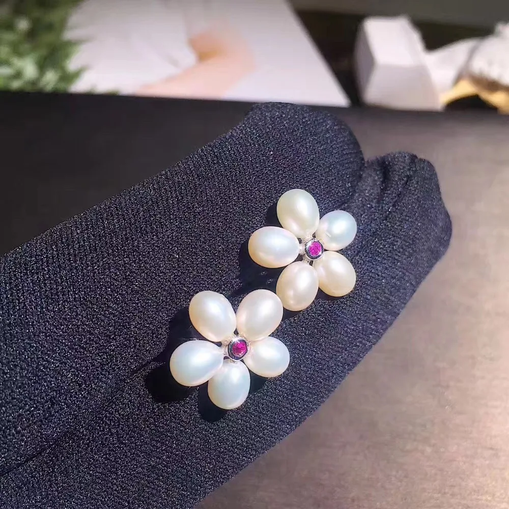 gemstone natural fresh water pearl flower stud earring 925 sterling silver fine women & girl jewelry free shipping
gemstone natural fresh water pearl flower stud earring 925 sterling silver fine women & girl jewelry free shipping