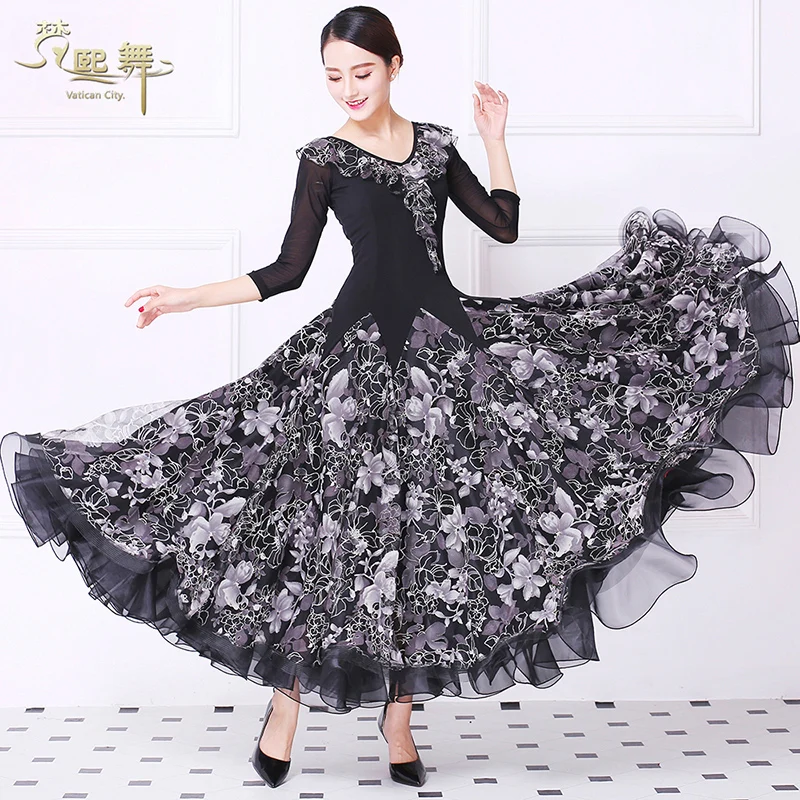 Customized Ballroom Dancing Dress Girls Moden Dancing Competition Dress Female Waltz Dancing Suit Half Sleeve V Neck D-0361
Customized Ballroom Dancing Dress Girls Moden Dancing Competition Dress Female Waltz Dancing Suit Half Sleeve V Neck D-0361
