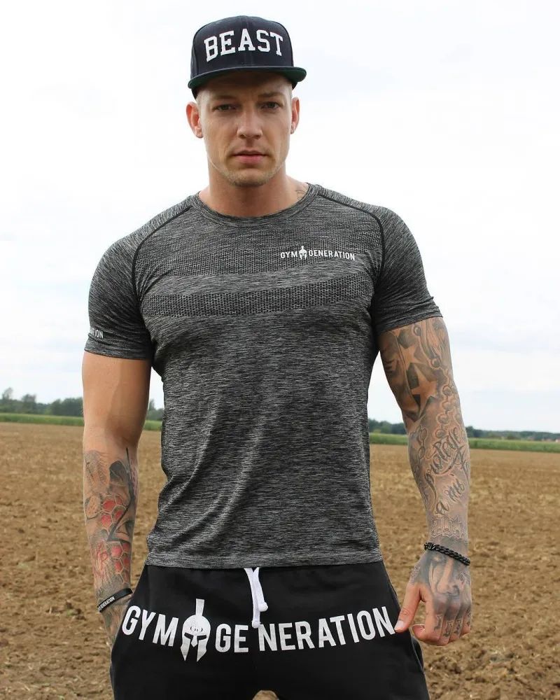 Men Short sleeve Quick dry Tight t shirt Man Summer Gyms Fitness Workout T-shirt Male Jogger Tees Tops Casual Fashion Clothing
Men Short sleeve Quick dry Tight t shirt Man Summer Gyms Fitness Workout T-shirt Male Jogger Tees Tops Casual Fashion Clothing