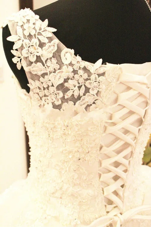 Clasic Ball Gowns Bridal Dress Sparkling Beaded Lace Tulle Sleeveless Adjustable Plus Size Wedding Dress
Clasic Ball Gowns Bridal Dress Sparkling Beaded Lace Tulle Sleeveless Adjustable Plus Size Wedding Dress