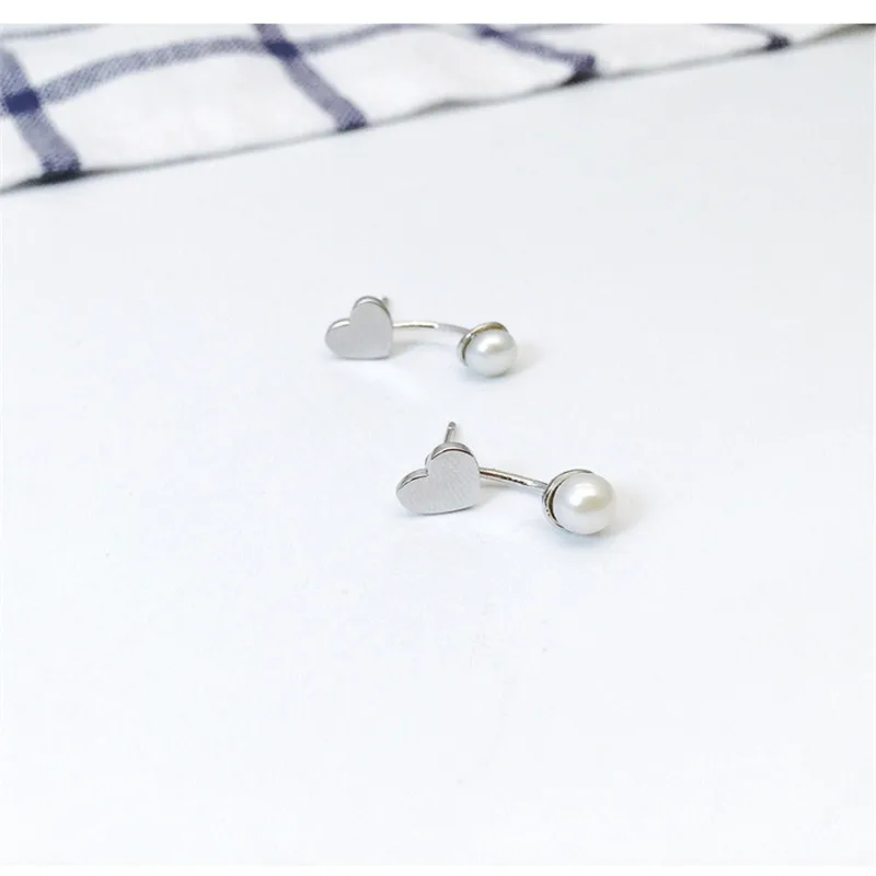 JINGYANGPearl Back Hanging Love Earrings 925 Silver Needle Personality Ear Nail Woman A Concise Temperament Joker Heart Hot Sale
JINGYANGPearl Back Hanging Love Earrings 925 Silver Needle Personality Ear Nail Woman A Concise Temperament Joker Heart Hot Sale