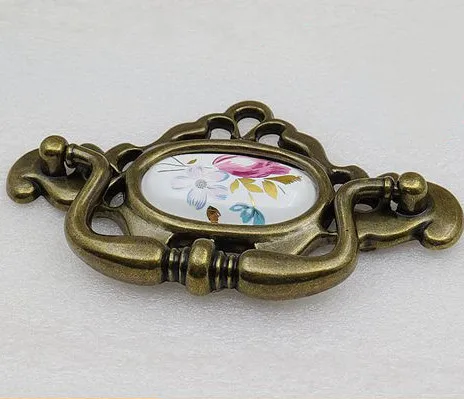 76mm Retro Rural cabinet door handles Antique European ceramic drawer knobs Zinc alloy kitchen handles High quality closet pulls
76mm Retro Rural cabinet door handles Antique European ceramic drawer knobs Zinc alloy kitchen handles High quality closet pulls