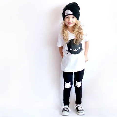 Children Suit Summer 100% Cotton Short Sleeve T-shirt + Pants Cute Casual Boys and Girls Cartoon Cat Tops T-shirt Clothing Sets
Children Suit Summer 100% Cotton Short Sleeve T-shirt + Pants Cute Casual Boys and Girls Cartoon Cat Tops T-shirt Clothing Sets