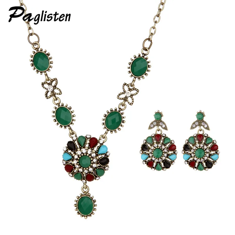 Hot Crystal Flower Wedding Necklace/ Earrings Bohemia Ancient Gold Color Oval Jewelry Sets Engagement Party Gift of love
Hot Crystal Flower Wedding Necklace/ Earrings Bohemia Ancient Gold Color Oval Jewelry Sets Engagement Party Gift of love