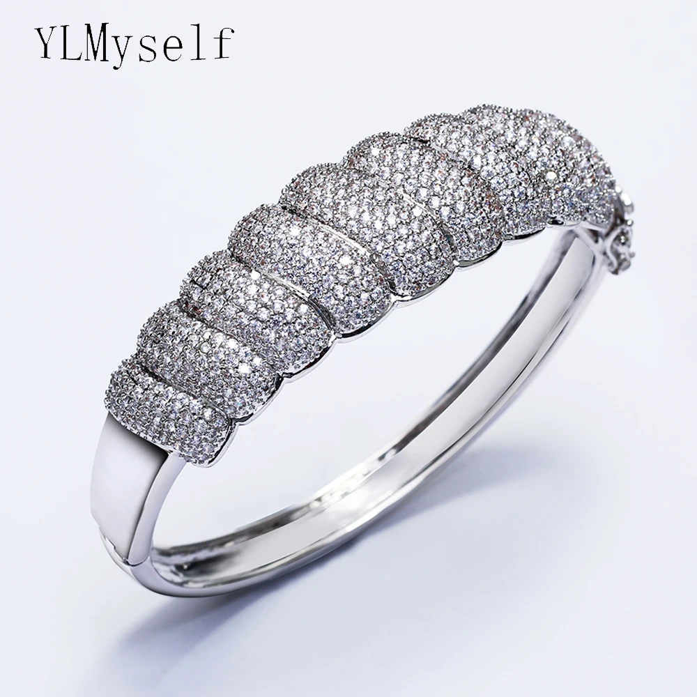 Luxury bangle white and gold-color nice jewelry good quality bright crystal big Bracelet for wedding party
Luxury bangle white and gold-color nice jewelry good quality bright crystal big Bracelet for wedding party