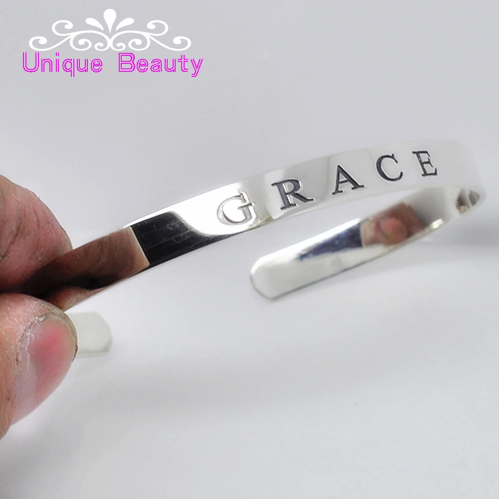Wholesale 925 Sterling Silver Cuff Bangle Engraved Name Words Personalized Initial Bracelet Custom Nameplate Men Jewelry eboreo
Wholesale 925 Sterling Silver Cuff Bangle Engraved Name Words Personalized Initial Bracelet Custom Nameplate Men Jewelry eboreo