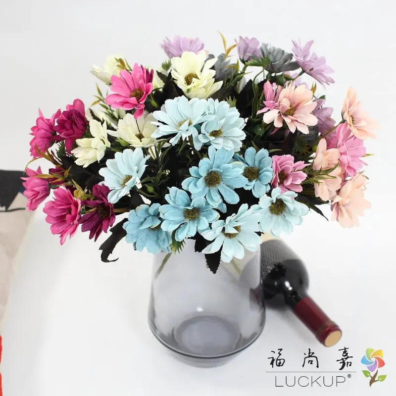 1 PCS 10 flower heads Artificial Chrysanthemum Daisy Gerbera Silk Flower Home Party Decoration F471
1 PCS 10 flower heads Artificial Chrysanthemum Daisy Gerbera Silk Flower Home Party Decoration F471