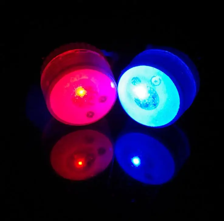 600pcs/lot(300pairs) 20*10mm led stud earring clip LED earrings Studs Dance Party Accessories unisex for Men Women SN1694
600pcs/lot(300pairs) 20*10mm led stud earring clip LED earrings Studs Dance Party Accessories unisex for Men Women SN1694