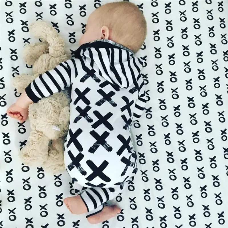 2018 Cute Newborn Infant Baby Girls Boy Hooded Long Sleeve Striped Romper Cross Jumpsuit Playsuit Outfits
2018 Cute Newborn Infant Baby Girls Boy Hooded Long Sleeve Striped Romper Cross Jumpsuit Playsuit Outfits