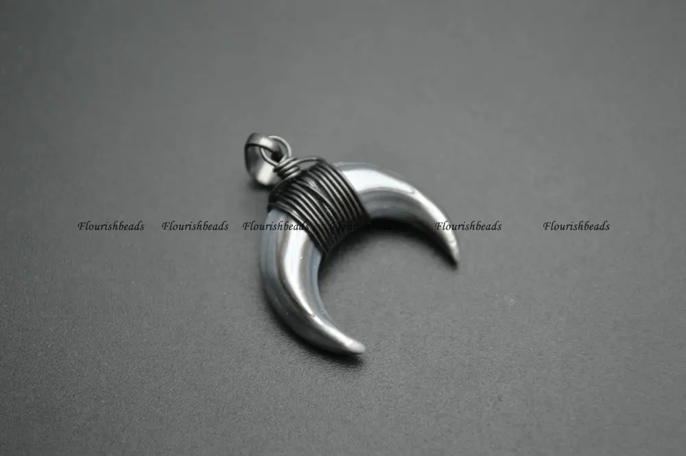 Small Size Cute Gun metal Wire wrapped Natural shell ox horn pendants 10pc per lot
Small Size Cute Gun metal Wire wrapped Natural shell ox horn pendants 10pc per lot