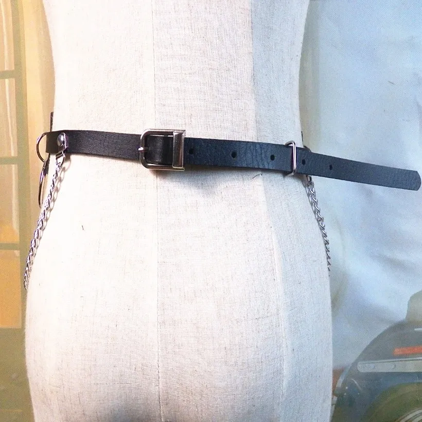 Unisex Men Women Cool Faux Leather Solid Belt Strap Laser Metal Chain Ring Waist Punk Street Dancing Waist Chain 200-B051
Unisex Men Women Cool Faux Leather Solid Belt Strap Laser Metal Chain Ring Waist Punk Street Dancing Waist Chain 200-B051