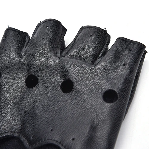 1 Pair Women Fashion Black PU Leather Half Finger Gloves Autumn Winter Solid Cool Heart Hollow Fingerless Gloves
1 Pair Women Fashion Black PU Leather Half Finger Gloves Autumn Winter Solid Cool Heart Hollow Fingerless Gloves