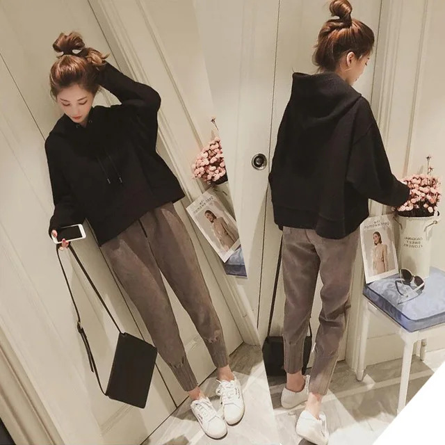 Spring Pregnant Women Tracksuit 2pcs Hooded Pullover Tops + Elastic Waist Pants Maternity Loose Outfit Pregnancy Clothing Set
Spring Pregnant Women Tracksuit 2pcs Hooded Pullover Tops + Elastic Waist Pants Maternity Loose Outfit Pregnancy Clothing Set