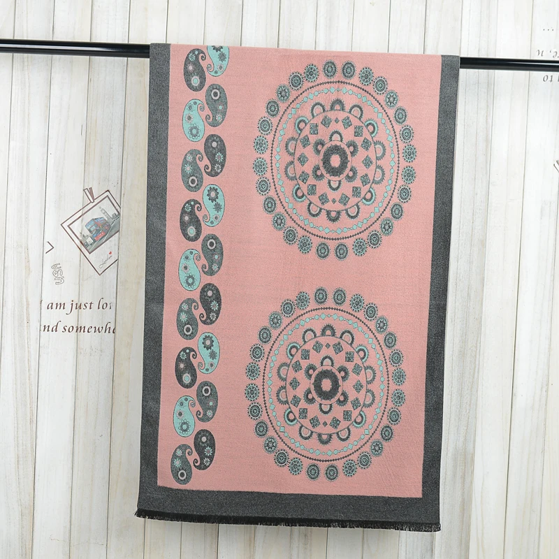2020 Winter Scarf High Quality Cashmere Shawls Lady Pashmina Scarves Women Thick Warm Blanket Wraps Print Brand Female Foulard
2020 Winter Scarf High Quality Cashmere Shawls Lady Pashmina Scarves Women Thick Warm Blanket Wraps Print Brand Female Foulard