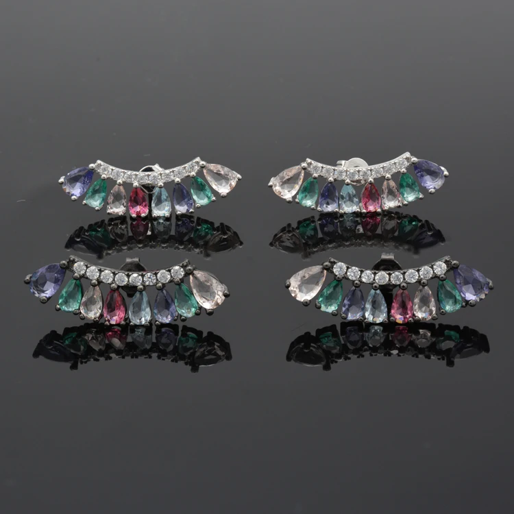 High Quality Party Earrings Are Very Hot Selling Brazilian Gifts Accessories Gifts Zircon Earrings Suitable For Ladies' Prom
High Quality Party Earrings Are Very Hot Selling Brazilian Gifts Accessories Gifts Zircon Earrings Suitable For Ladies' Prom