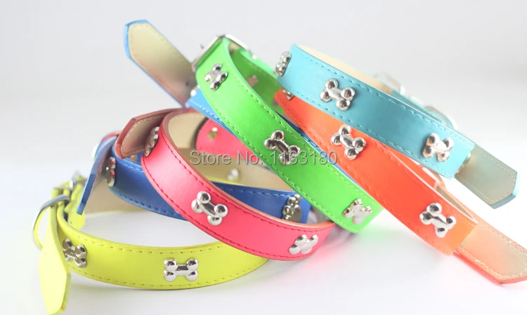 1000 pcs/lot Fashion Pet Dog Collars Personalized Bone Shaped Collar For Dogs Pu Leather Dog Collar Medium Big Pet Products
1000 pcs/lot Fashion Pet Dog Collars Personalized Bone Shaped Collar For Dogs Pu Leather Dog Collar Medium Big Pet Products