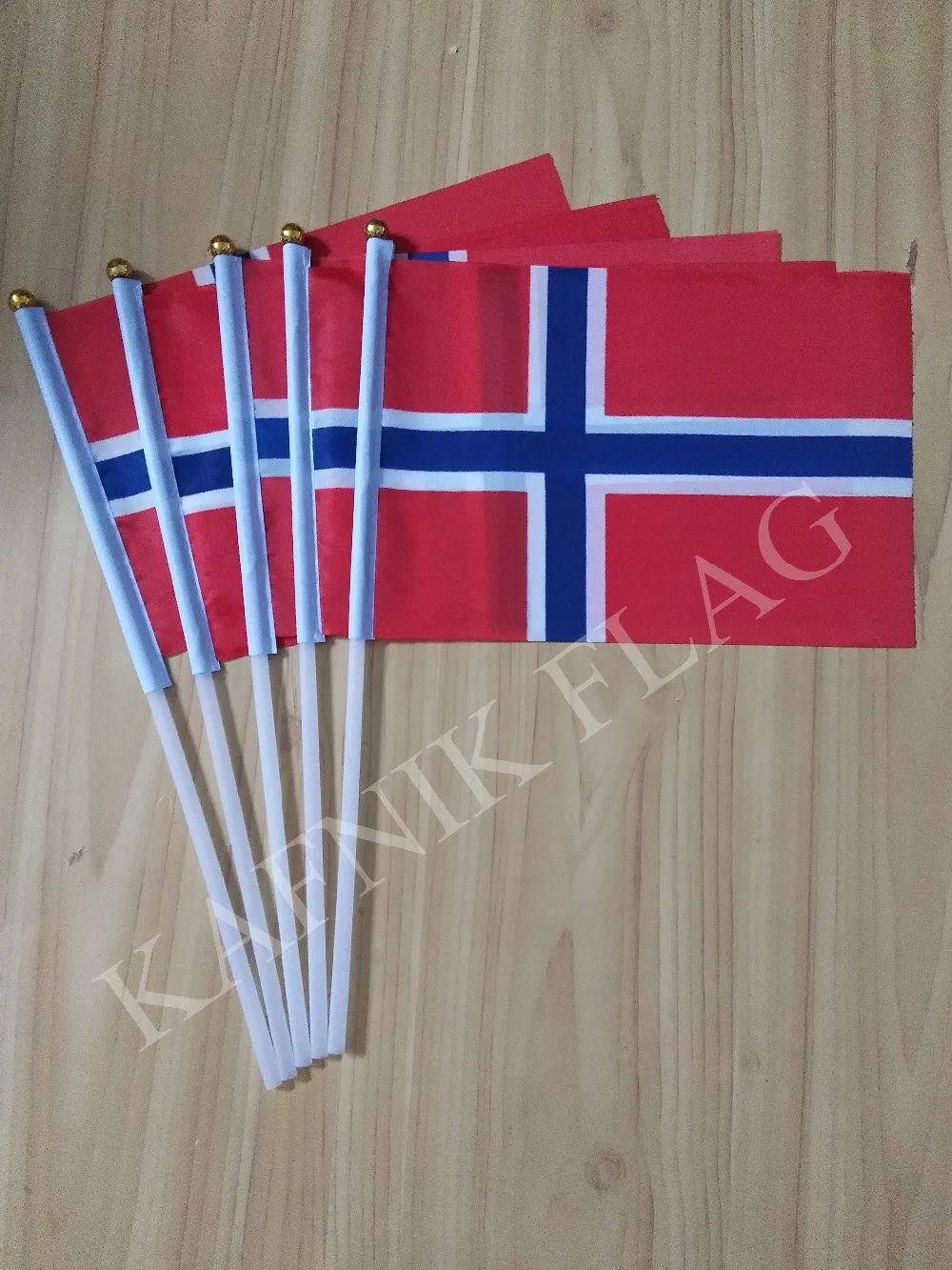KAFNIK,5pcs 14*21cm Norway Hand Flag National hand Flag with Pole for advertisement decoration, free shipping
KAFNIK,5pcs 14*21cm Norway Hand Flag National hand Flag with Pole for advertisement decoration, free shipping