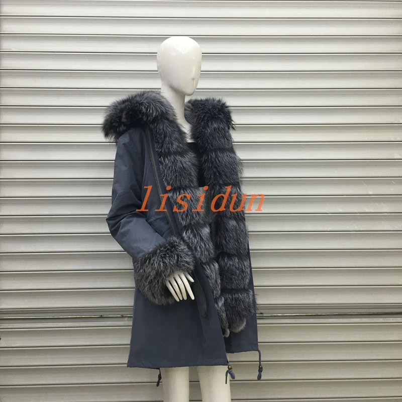 2018 Real fur coat fox parkas winter jacket coat women parka big real raccoon fur collar natural fox fur liner long outerwear 
2018 Real fur coat fox parkas winter jacket coat women parka big real raccoon fur collar natural fox fur liner long outerwear