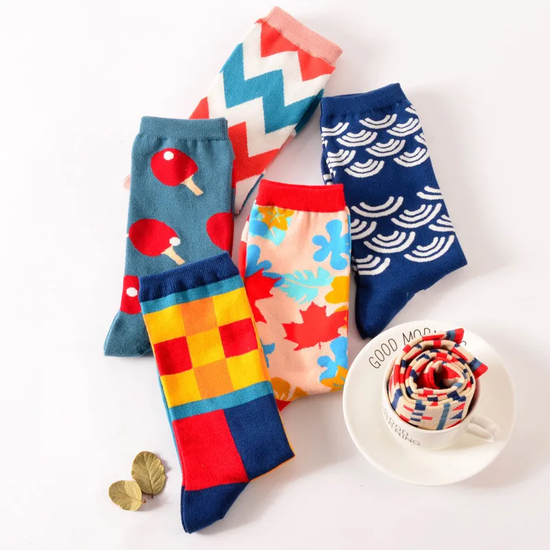 1PC Fashion Happy Socks British Wind Geometric Hit Color Personality Couple Male Cotton Sox Women Socks Calcetines Hot
1PC Fashion Happy Socks British Wind Geometric Hit Color Personality Couple Male Cotton Sox Women Socks Calcetines Hot