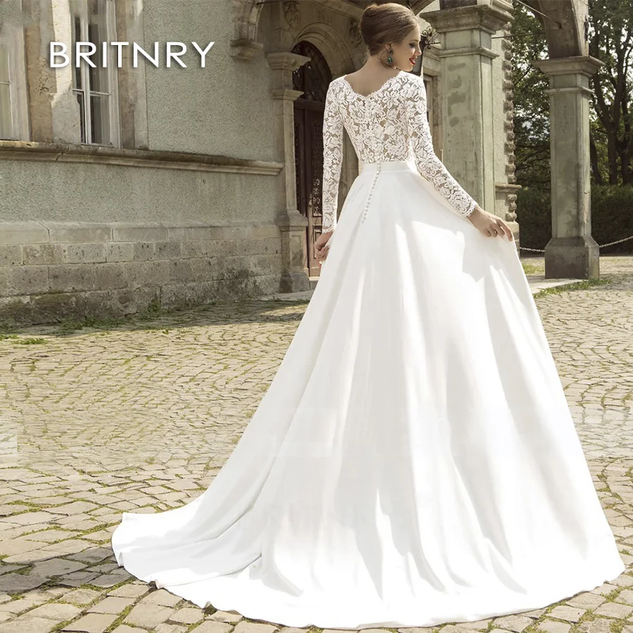 BRITNRY Bohemian Wedding Dresses V Neck Long Sleeves Lace Appliques Bridal Gowns 2020 Beach A Line Wedding Dress Robe De Mariee
BRITNRY Bohemian Wedding Dresses V Neck Long Sleeves Lace Appliques Bridal Gowns 2020 Beach A Line Wedding Dress Robe De Mariee