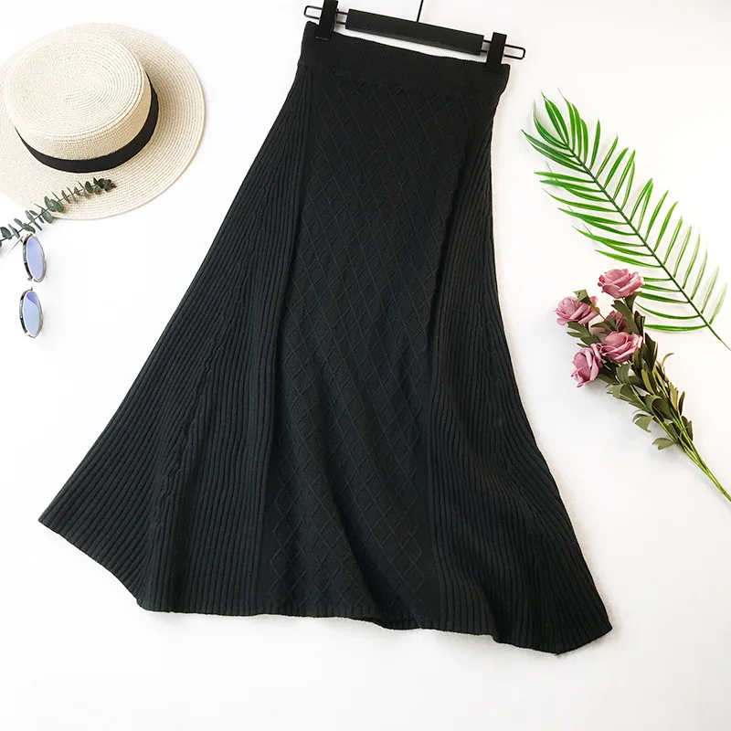 Женская осенне-зимняя шерстяная юбка с геометрическим рисунком и завышенной талией 
Женская осенне-зимняя шерстяная юбка с геометрическим рисунком и завышенной талией