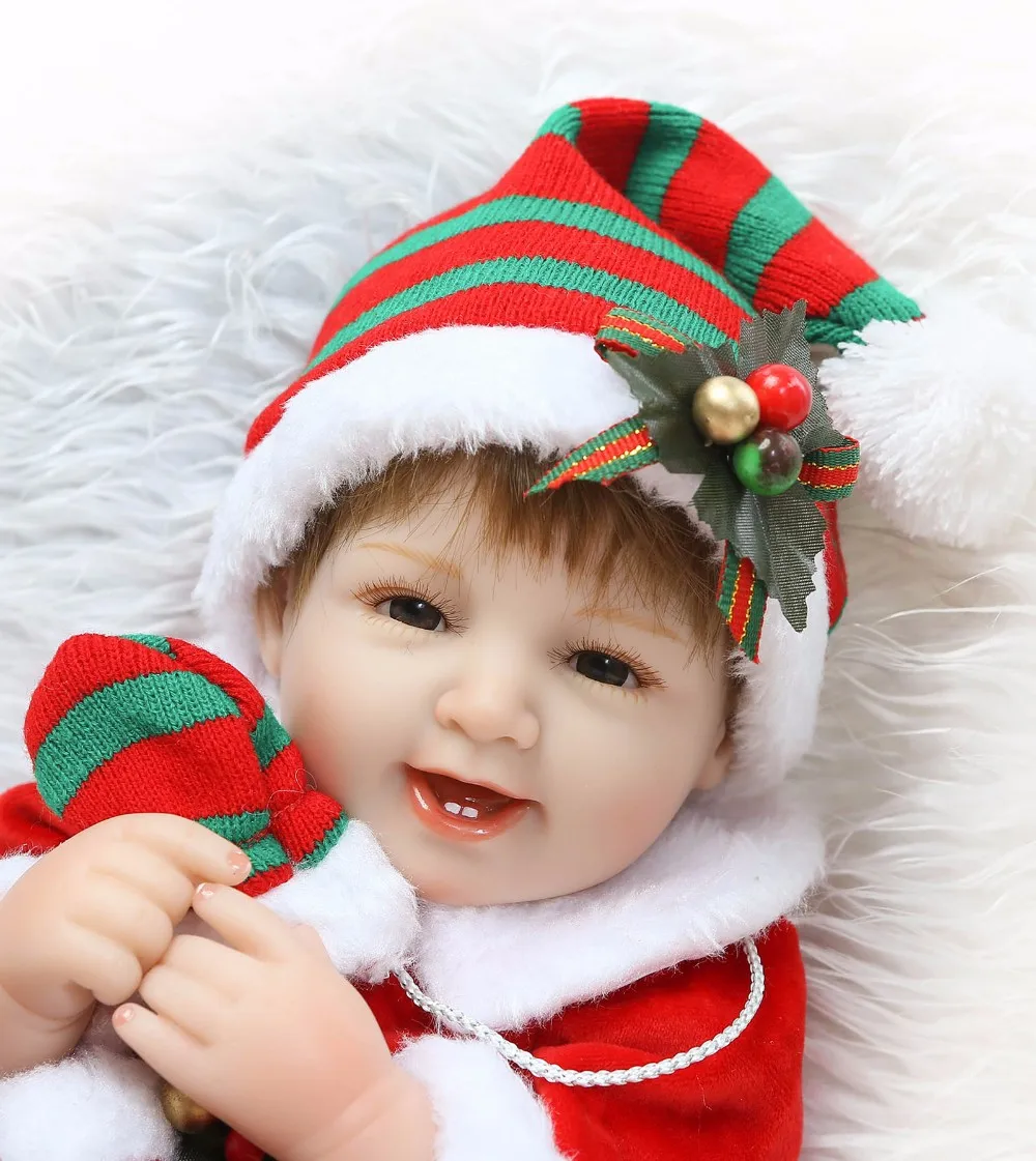 40cm bebe reborn babies dolls girl soft cloth body silicone vinyl dolls gift bonecas with Christmas dress
40cm bebe reborn babies dolls girl soft cloth body silicone vinyl dolls gift bonecas with Christmas dress
