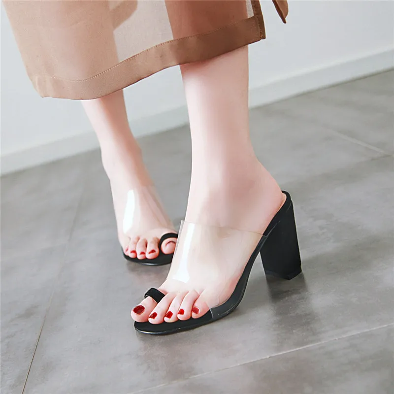 fanyuan 2019 summer new shoes woman thick high heels shoes women elegant PVC sandals women elegant prom ladies shoes plus size
fanyuan 2019 summer new shoes woman thick high heels shoes women elegant PVC sandals women elegant prom ladies shoes plus size