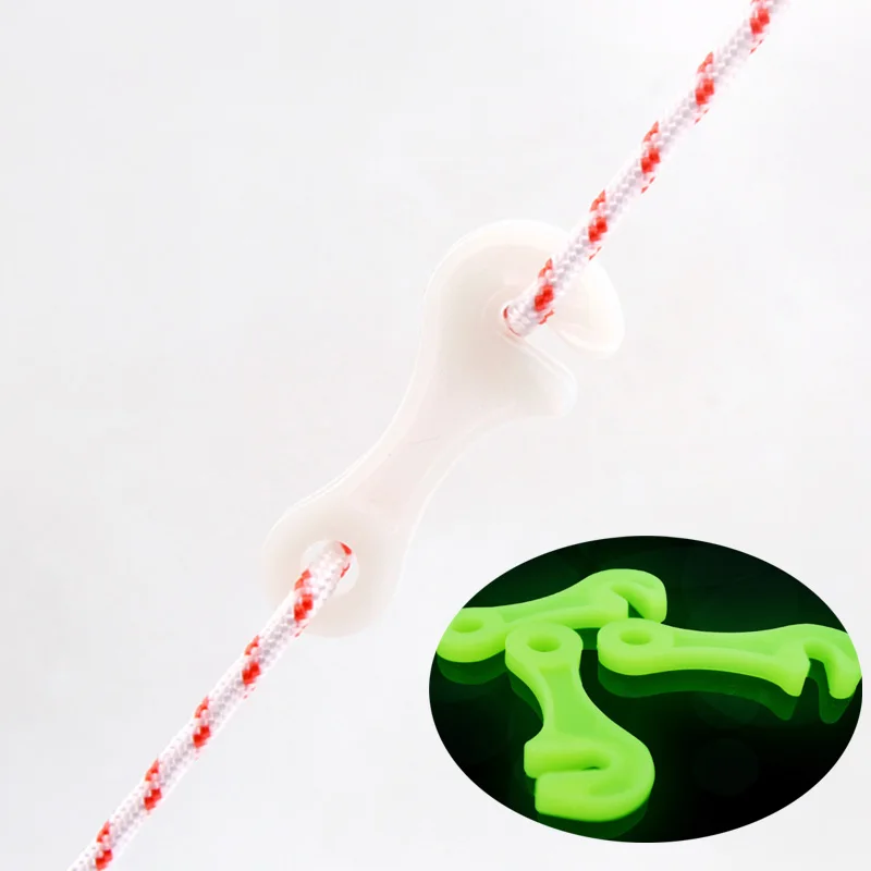 Outdoor luminous rope buckle canopy fluorescent tent windproof rope slippery fixed buckle 2pcs
Outdoor luminous rope buckle canopy fluorescent tent windproof rope slippery fixed buckle 2pcs