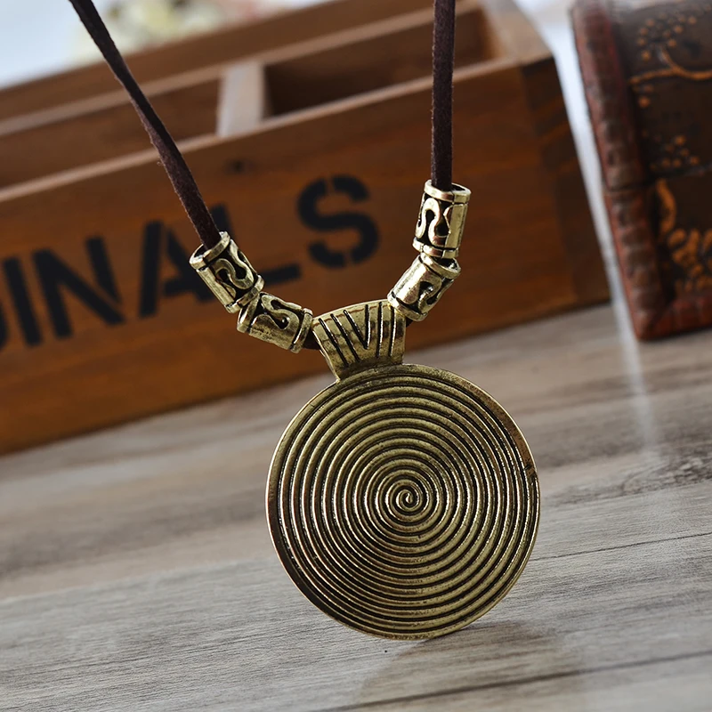 maxi collier men jewelry collares vintage necklaces & pendants new love choker leather rope statement necklace for women
maxi collier men jewelry collares vintage necklaces & pendants new love choker leather rope statement necklace for women