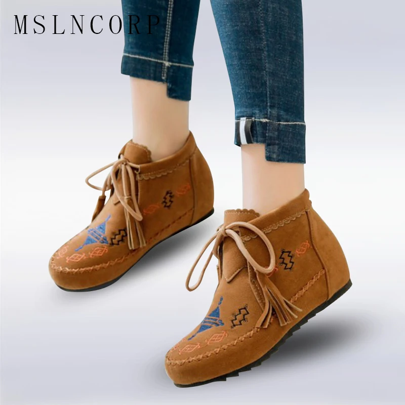 Plus Size 34-43 Fashion Tassel Bowtie Embroider Women Ankle Boots Ethnic Style Solid Fringe Boots Ladies Gladiator Flat Shoes
Plus Size 34-43 Fashion Tassel Bowtie Embroider Women Ankle Boots Ethnic Style Solid Fringe Boots Ladies Gladiator Flat Shoes