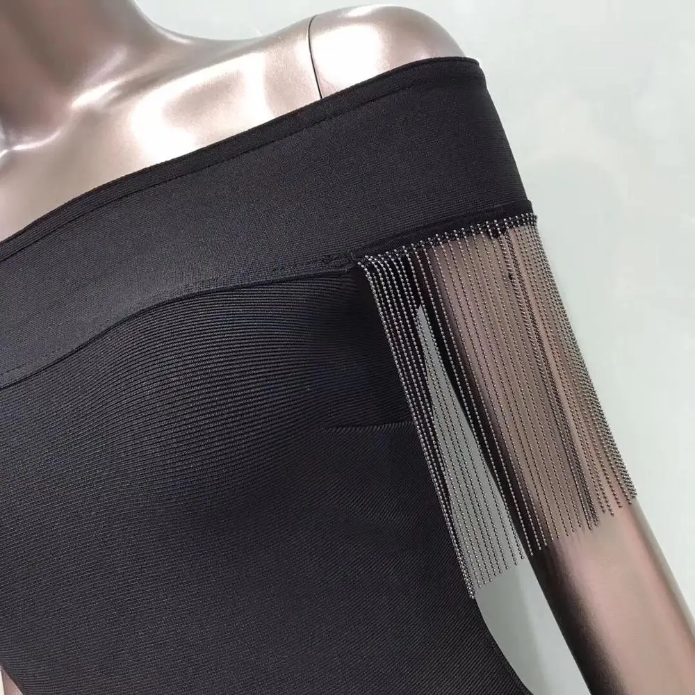 2019 New Elegant black Women Beading Short sleeve Slash neck Bodycon Celebrity evening Party Bandage dresses
2019 New Elegant black Women Beading Short sleeve Slash neck Bodycon Celebrity evening Party Bandage dresses