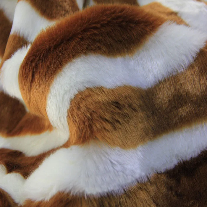 Good quality Imitation rabbit fur,pile 1.5cm stripes pattern felt cloth,faux fur fabric,3 color available,170cm*50cm/pcs
Good quality Imitation rabbit fur,pile 1.5cm stripes pattern felt cloth,faux fur fabric,3 color available,170cm*50cm/pcs