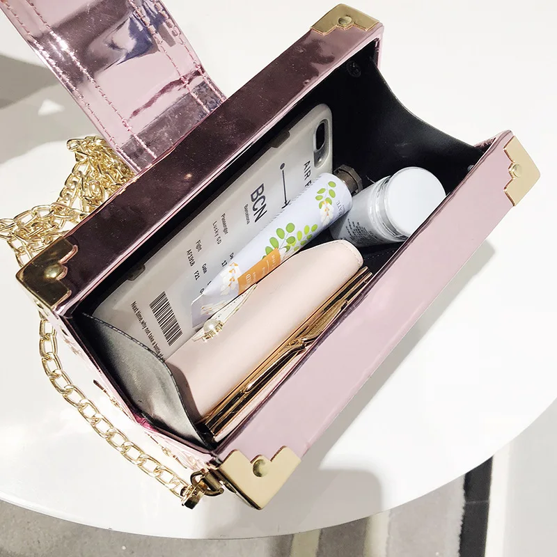Luxury Fashion Gradient Color Sequins Box Style Female Party Clutch Bag Shoulder Bag Chain Purse Crossbody Mini Messenger Bag
Luxury Fashion Gradient Color Sequins Box Style Female Party Clutch Bag Shoulder Bag Chain Purse Crossbody Mini Messenger Bag