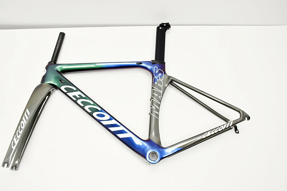 DC006 ceccotti carbon road frame Toray T800 frame carbon bike frame BSA bike accessories custom designs
DC006 ceccotti carbon road frame Toray T800 frame carbon bike frame BSA bike accessories custom designs