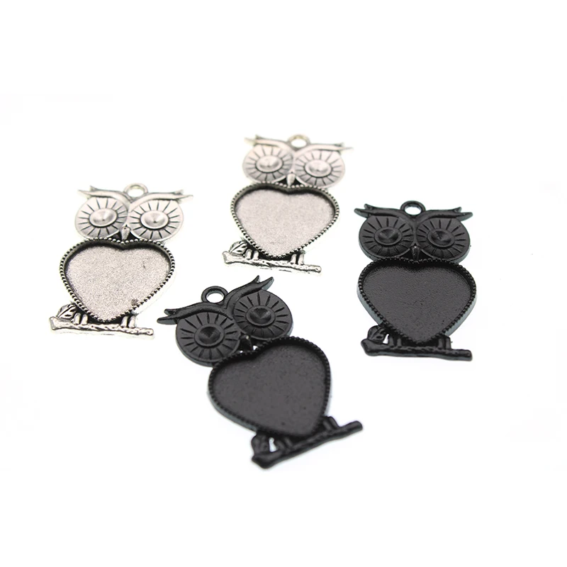 Antique Silver Black Owl Heart Pendant Blanks Cameo Cabochon Base Setting Pendant Tray fit 20mm Glass DIY Jewelry Making Z1077
Antique Silver Black Owl Heart Pendant Blanks Cameo Cabochon Base Setting Pendant Tray fit 20mm Glass DIY Jewelry Making Z1077