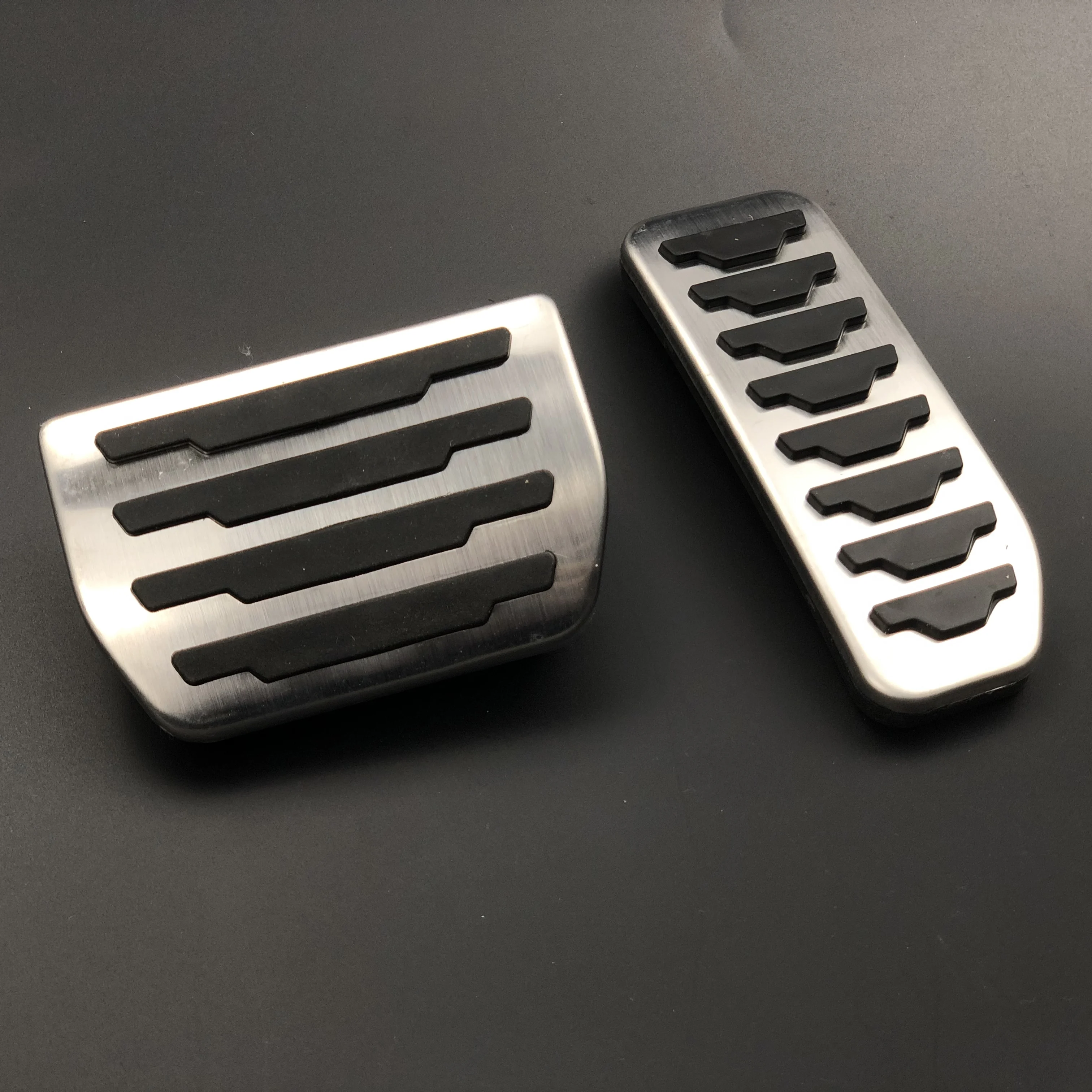 Car accessories Fuel Gas Accelerator Brake Pedals Pad Plate Cover For Land Rover Freelander 2 LR2 2008-2014
Car accessories Fuel Gas Accelerator Brake Pedals Pad Plate Cover For Land Rover Freelander 2 LR2 2008-2014