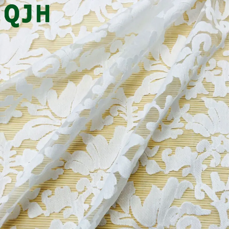New Arrival France Maple Leaf Embroidery Lace Fabric African Net Lace Organza guipure cord lace fabric For Dress White
New Arrival France Maple Leaf Embroidery Lace Fabric African Net Lace Organza guipure cord lace fabric For Dress White