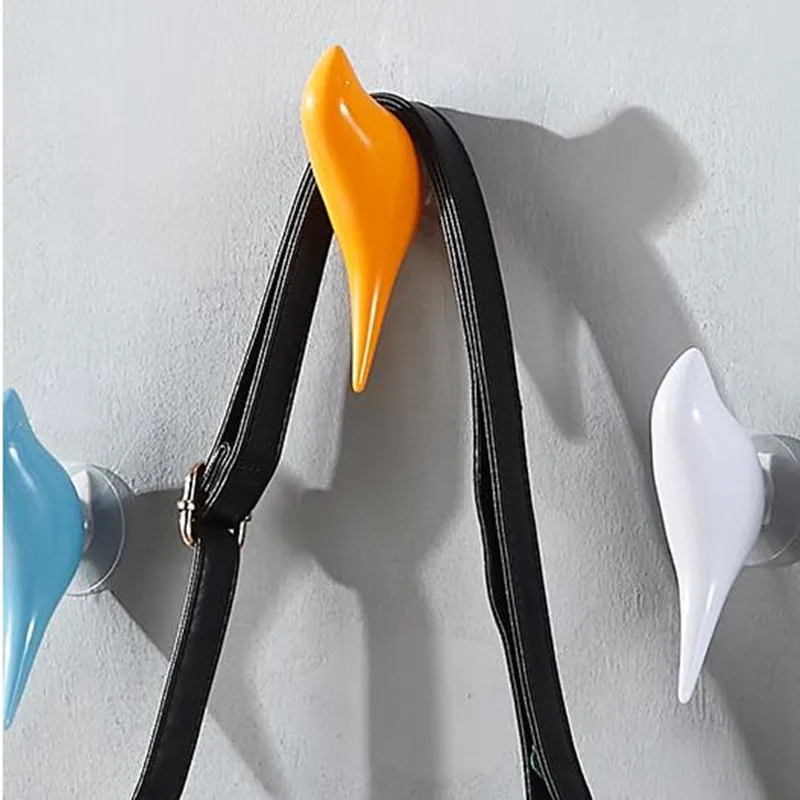 Bird creative hook, wall decoration crafts, coat hook wall hanging, beautiful bird
Bird creative hook, wall decoration crafts, coat hook wall hanging, beautiful bird