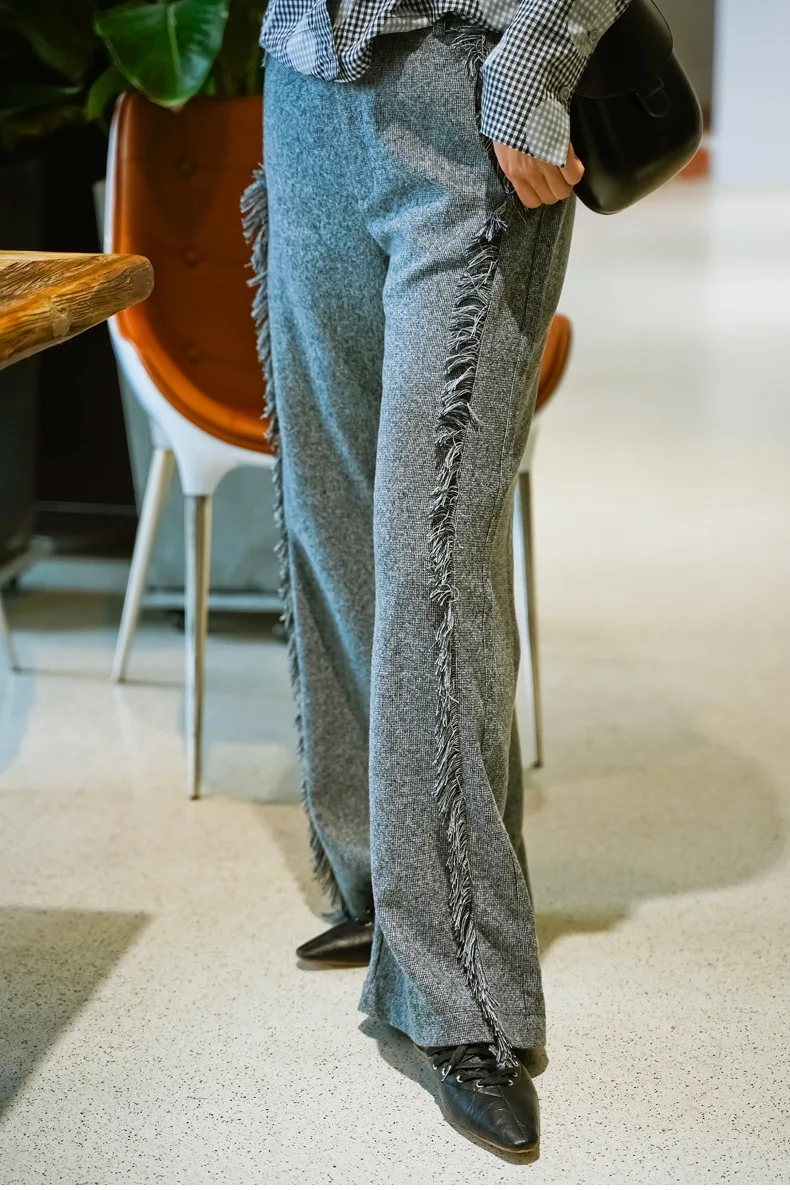 2019 spring Female new fashion brand tassel stitching corduroy wool trousers women's bandan tie pants casual long trousers wq893
2019 spring Female new fashion brand tassel stitching corduroy wool trousers women's bandan tie pants casual long trousers wq893