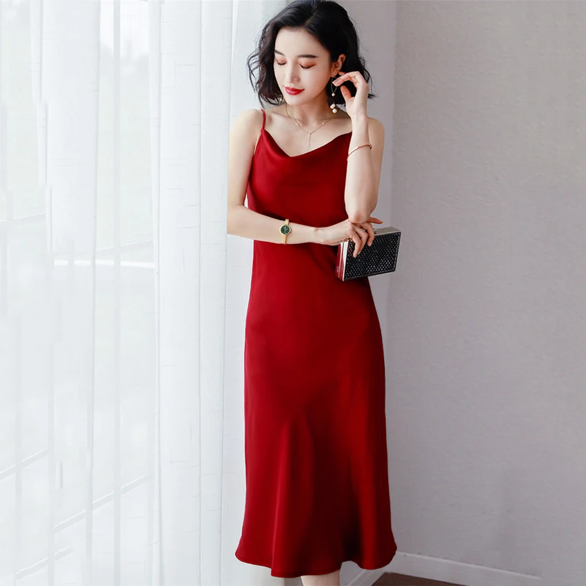 Summer Dress Women Sleeveless Elegant Red Silk Dress Ladies Sexy Spaghetti Strap Party Dresses High Quality Fashion Robe Femme
Summer Dress Women Sleeveless Elegant Red Silk Dress Ladies Sexy Spaghetti Strap Party Dresses High Quality Fashion Robe Femme