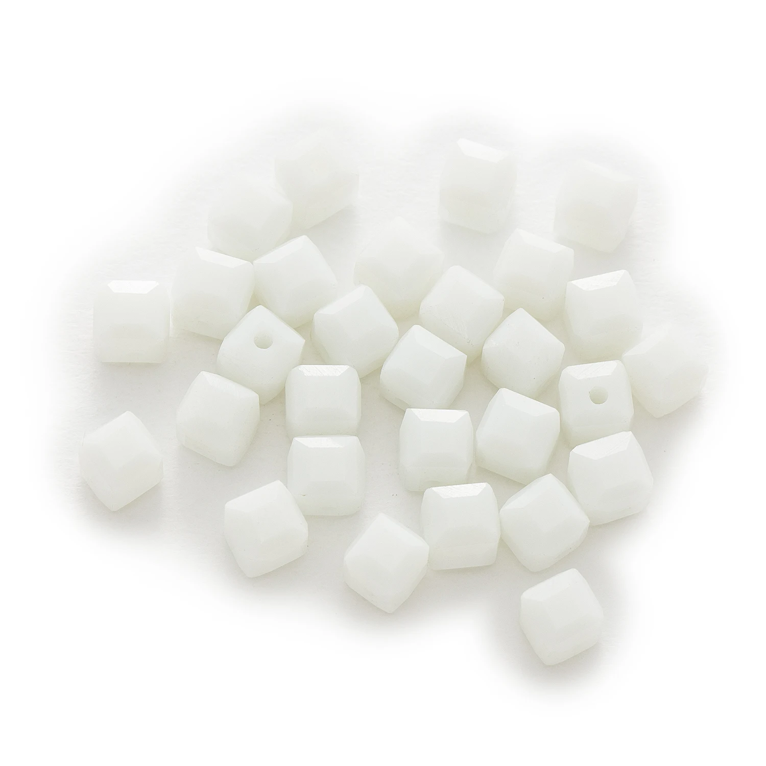 50 Piece White Cut Faceted Crystal Glass Square Beads For Handmade Bracelet Necklaces DIY Jewelry Making 4-8mm
50 Piece White Cut Faceted Crystal Glass Square Beads For Handmade Bracelet Necklaces DIY Jewelry Making 4-8mm