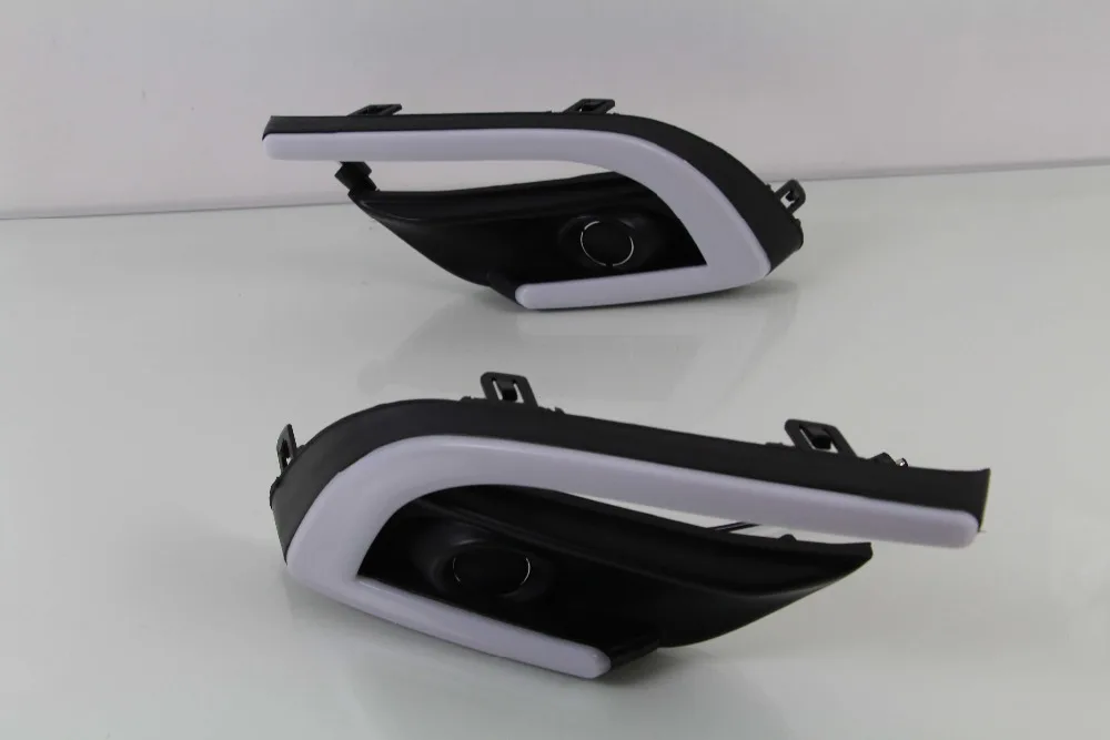 Osmrk led white daytime running light DRL + yellow turn signal for mazda 3 axela 2016-17
Osmrk led white daytime running light DRL + yellow turn signal for mazda 3 axela 2016-17