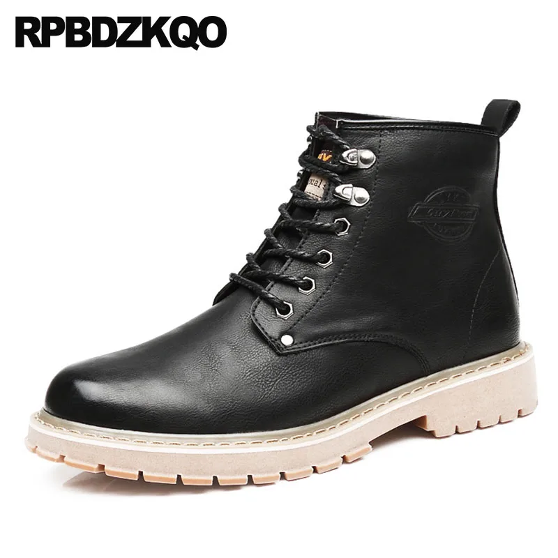 British Style Short Army Fur Fall Shoes Military Lace Up Booties Designer Combat Mens Winter Boots Warm Black Comfortable 2021
British Style Short Army Fur Fall Shoes Military Lace Up Booties Designer Combat Mens Winter Boots Warm Black Comfortable 2021