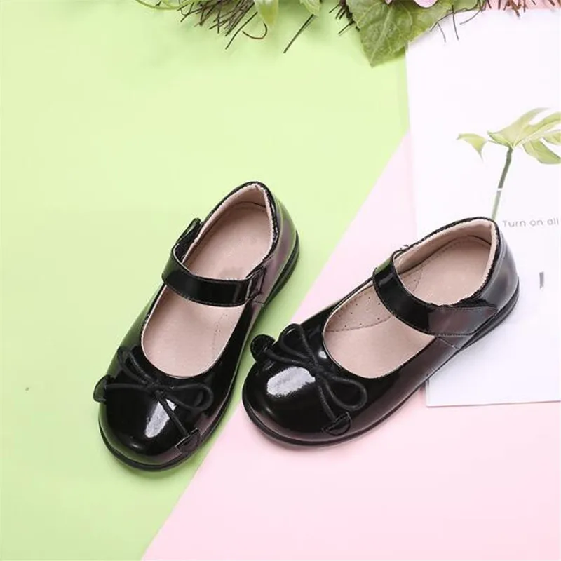 New Children Genuine Leather Flats Black Student Performance Princess Breathable Girls Shoes Baby Toddler Kids Leather Shoes 04 
New Children Genuine Leather Flats Black Student Performance Princess Breathable Girls Shoes Baby Toddler Kids Leather Shoes 04